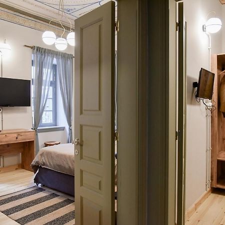 Erst Guest House Афины Экстерьер фото