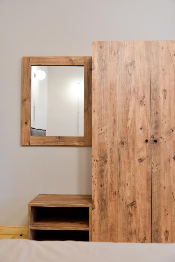 Erst Guest House Афины Экстерьер фото
