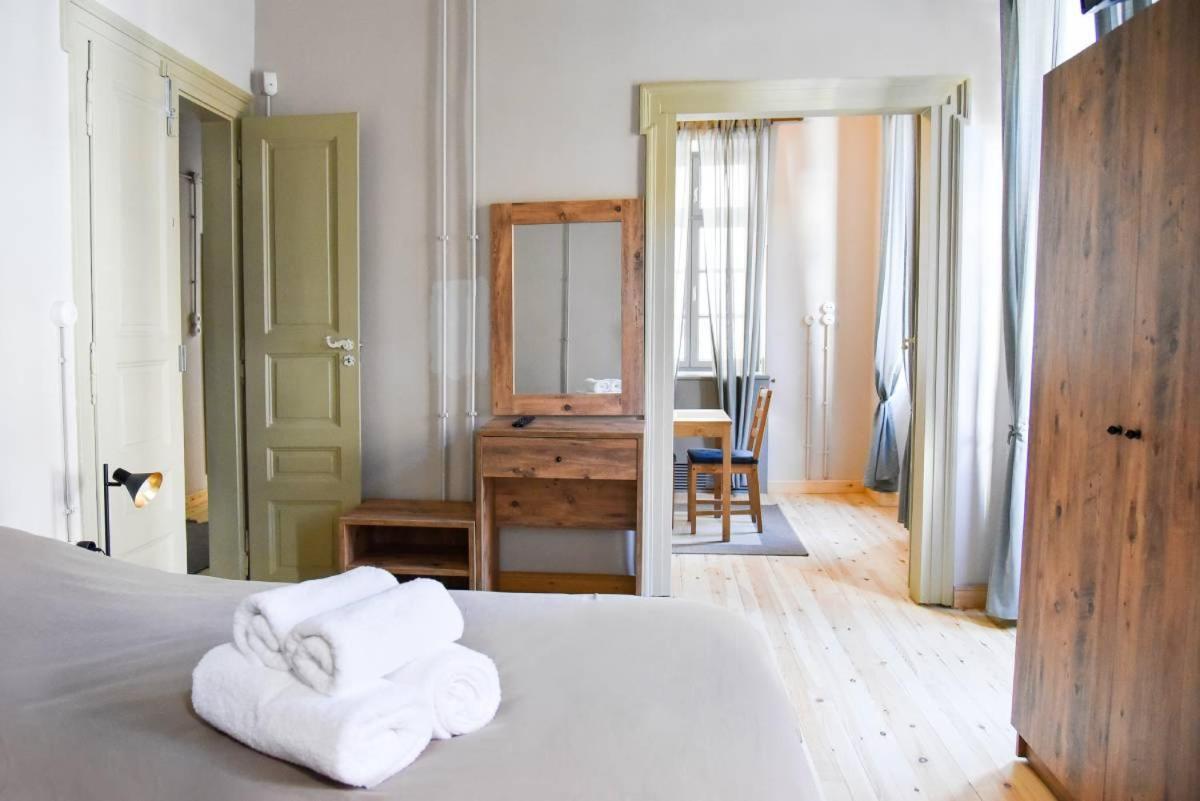 Erst Guest House Афины Экстерьер фото